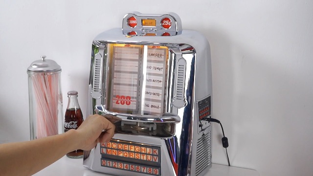 Amazon.com: arkrocket 200 Wall-O-Matic Table Jukebox Wallbox